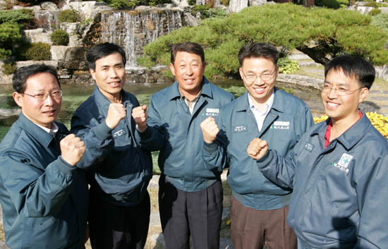 現代重, 국제도장검사관 20명 배출